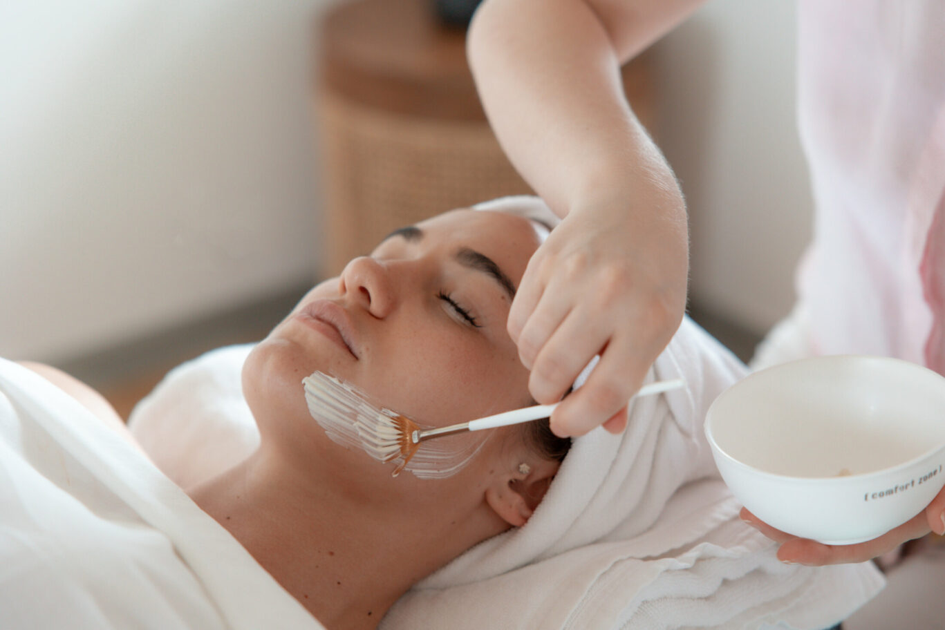 Facial Treatment in Spa in the Maldives