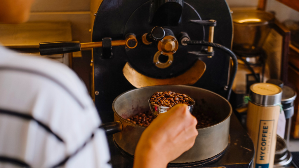 24/7 Barista Service - Cora Cora Maldives Dining